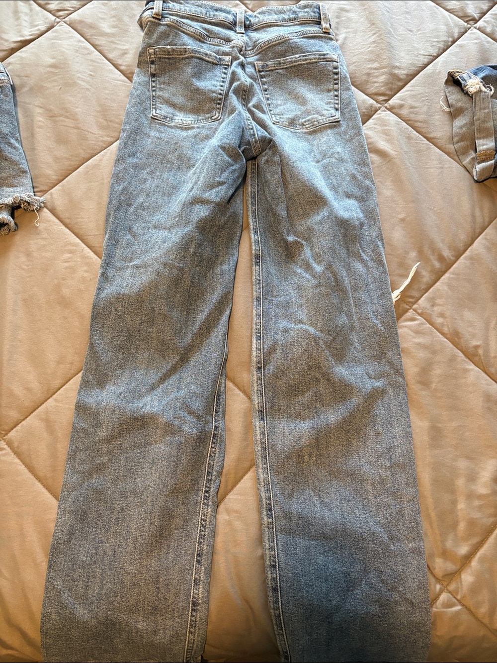 Blue Distressed Jeans - Picture 2 of 3